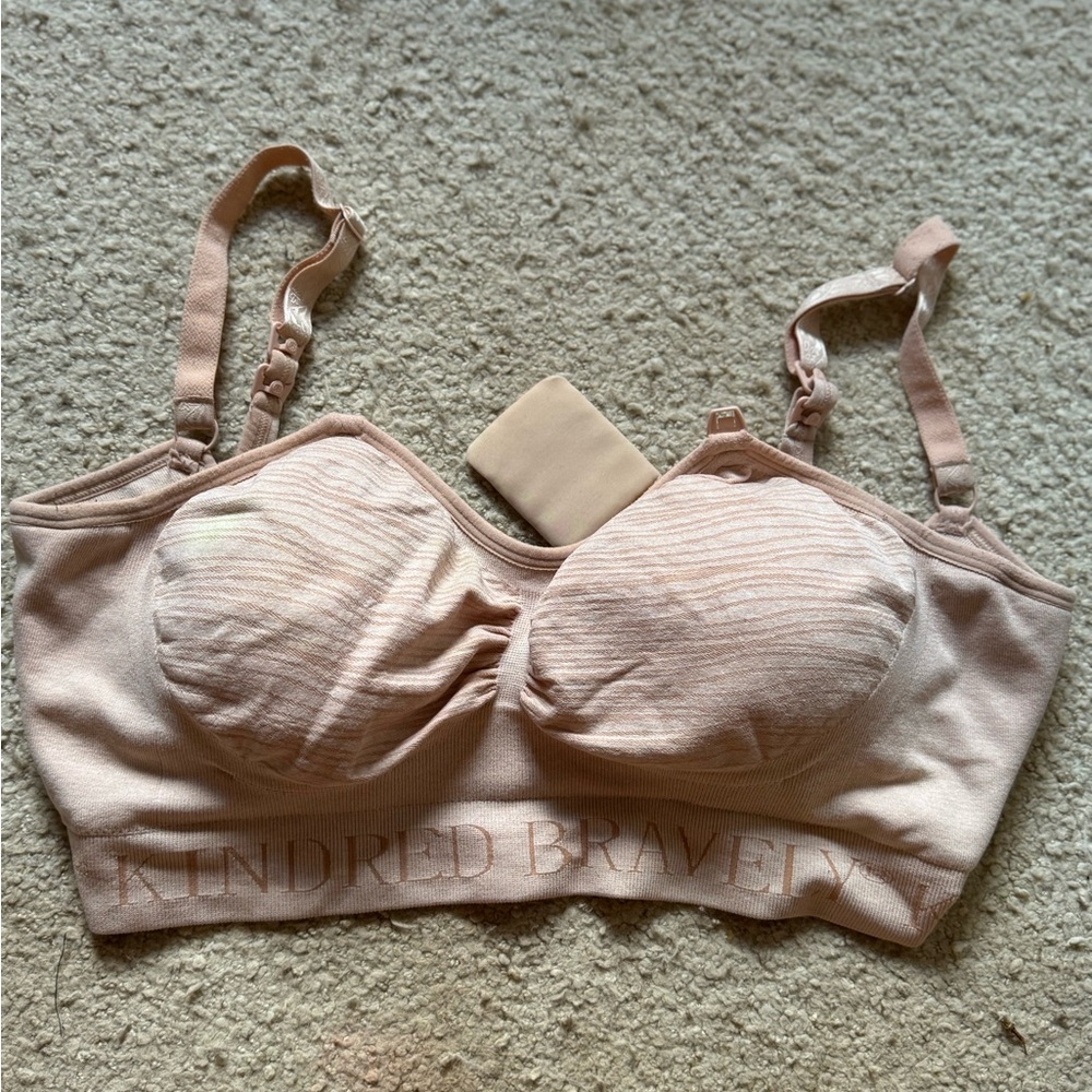 Kindred Bravely Women's Pink Bra